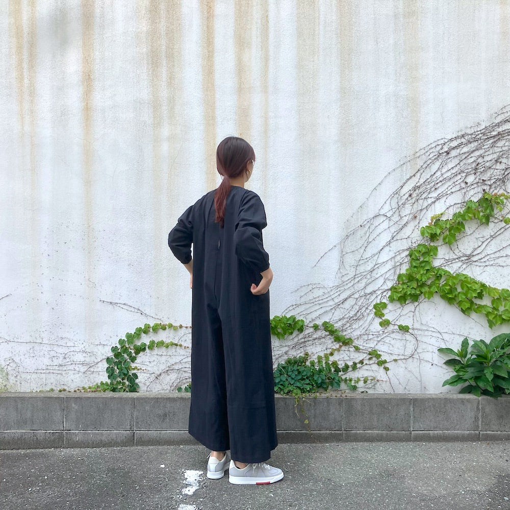 THING FABRICS ジャンプスーツ black 未着用 THING FABRICS ジャンプスーツ black 未着用
