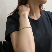 Load image into Gallery viewer, -〔UNISEX〕-  ERICKA NICOLAS BEGAY エリッカ ニコラス ビゲイ   SILVER BANGLE NO0505