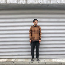 画像をギャラリービューアに読み込む, -〔UNISEX〕-   WHITE MOUNTAINEERING ホワイトマウンテニアリング   ORIGINAL JACQUARD CHECK SIDE SLIT SWEATSHIRT