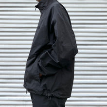 Load image into Gallery viewer, -〔MAN〕-　　WHITE MOUNTAINEERING x UMBRO ホワイトマウンテニアリング　アンブロ コラボ　　　TRACK JACKET