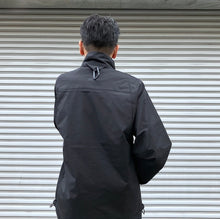 画像をギャラリービューアに読み込む, -〔MAN〕-　　WHITE MOUNTAINEERING x UMBRO ホワイトマウンテニアリング　アンブロ コラボ　　　TRACK JACKET