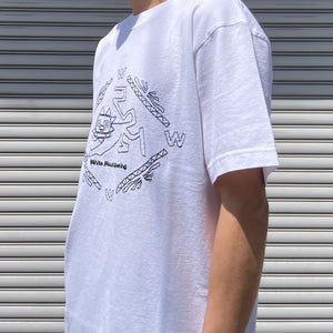 -〔MAN〕- 　　  WHITE MOUNTAINEERING ホワイトマウンテニアリング 　　  LION EMBROIDERY T-SHIRT