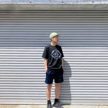 画像をギャラリービューアに読み込む, -〔MAN〕- 　　  WHITE MOUNTAINEERING ホワイトマウンテニアリング 　　  LION EMBROIDERY T-SHIRT
