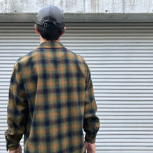 画像をギャラリービューアに読み込む, -〔MAN〕-　　WHITE MOUNTAINEERING ホワイトマウンテニアリング　　　OMBRE CHECK PATTERN PAJAMA SHIRT