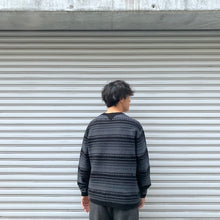 画像をギャラリービューアに読み込む, -〔MAN〕-　　WHITE MOUNTAINEERING ホワイトマウンテニアリング　　　STRIPE JACQUARD PULLOVER