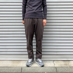 -〔MAN〕-　　WHITE MOUNTAINEERING ホワイトマウンテニアリング　　2 WAY STRECH TAPERED PANTS