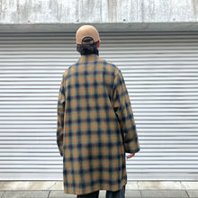 画像をギャラリービューアに読み込む, -〔MAN〕-　　WHITE MOUNTAINEERING ホワイトマウンテニアリング　　　WIDE GUSSET SLEEVE OMBRE CHECK SHOP COAT