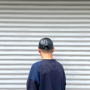 -〔UNISEX〕- 　　 WHITE MOUNTAINEERING ホワイトマウンテニアリング　　 DOUBLE FACE FAUX LEATHER 6PANEL CAP