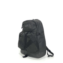Load image into Gallery viewer, -〔UNISEX〕- 　　 WHITE MOUNTAINEERING BLK x BRIEFING ホワイトマウンテニアリング ブリーフィング　コラボレーション 　　BACKPACK