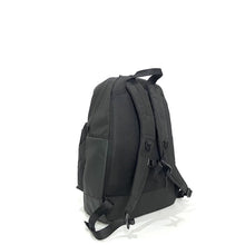 Load image into Gallery viewer, -〔UNISEX〕- 　　 WHITE MOUNTAINEERING BLK x BRIEFING ホワイトマウンテニアリング ブリーフィング　コラボレーション 　　BACKPACK