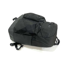 Load image into Gallery viewer, -〔UNISEX〕- 　　 WHITE MOUNTAINEERING BLK x BRIEFING ホワイトマウンテニアリング ブリーフィング　コラボレーション 　　BACKPACK