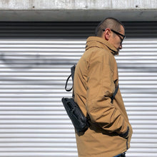 Load image into Gallery viewer, -〔MEN&#39;S〕〔WOMEN&#39;S〕-　　CODE OF BELL コード　オブ　ベル　　ANNEX CARRIER / 3-Way Sling Pack