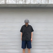 Load image into Gallery viewer, -〔MEN&#39;S〕-　　 WHITE MOUNTAINEERING ホワイトマウンテニアリング　　 BROAD OPEN COLLAR SHIRT