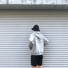 Load image into Gallery viewer, -〔MEN&#39;S〕-　　 WHITE MOUNTAINEERING ホワイトマウンテニアリング W.M.B.C. 　POLAR BEAR HOODIE