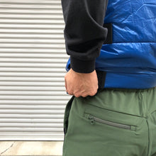 Load image into Gallery viewer, -〔MEN&#39;S〕-　　GRAMICCI グラミチ　　PERFORMANCE LINE STROM FLEECE SWITCH PANTS