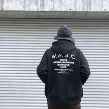 Load image into Gallery viewer, -〔MEN&#39;S〕-　　 WHITE MOUNTAINEERING ホワイトマウンテニアリング W.M.B.C. 　STEAK HOODIE