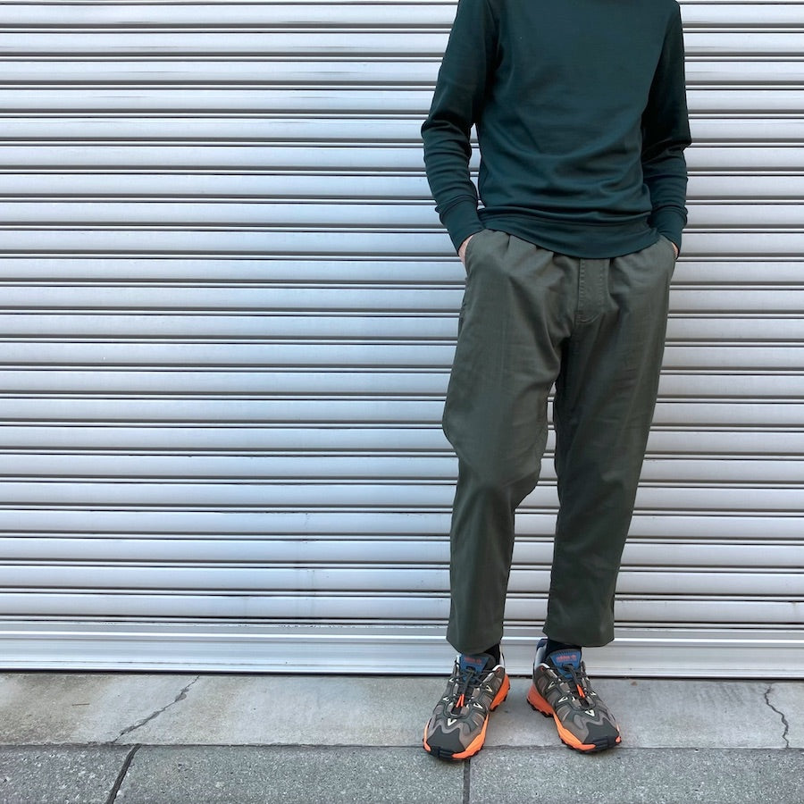 -〔MAN〕-　　 WHITE MOUNTAINEERING x GRAMICCI ホワイトマウンテニアリング x グラミチ 　 TEAPERED  PANTS